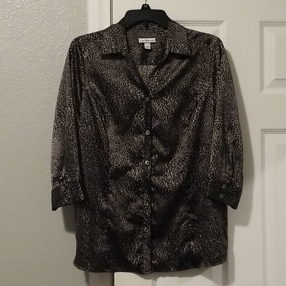 Gray animal print silky dress shirt
